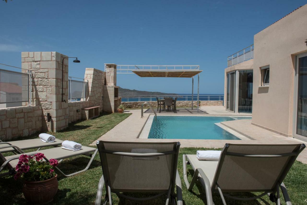 Pantanassa Villa Thalia Agia Marina  ภายนอก รูปภาพ
