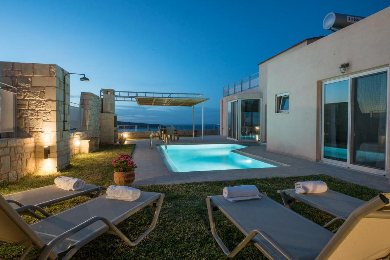 Pantanassa Villa Thalia Agia Marina  ภายนอก รูปภาพ