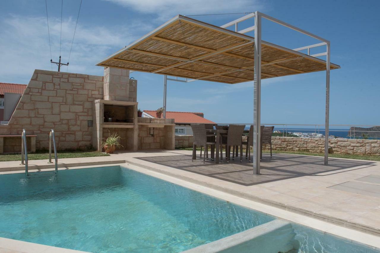 Pantanassa Villa Thalia Agia Marina  ภายนอก รูปภาพ
